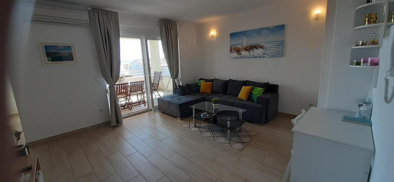 Apart Sa Terasom 250M Od Plaze,Parking,Wi Fi,Rostilj Trogir Ngoại thất bức ảnh