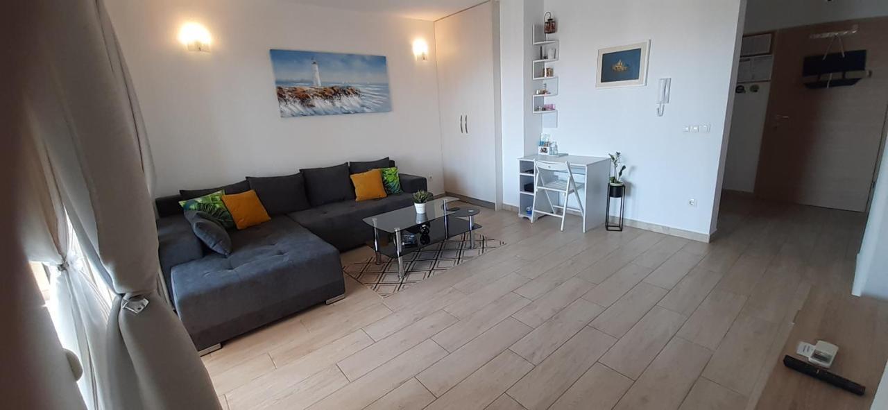 Apart Sa Terasom 250M Od Plaze,Parking,Wi Fi,Rostilj Trogir Ngoại thất bức ảnh
