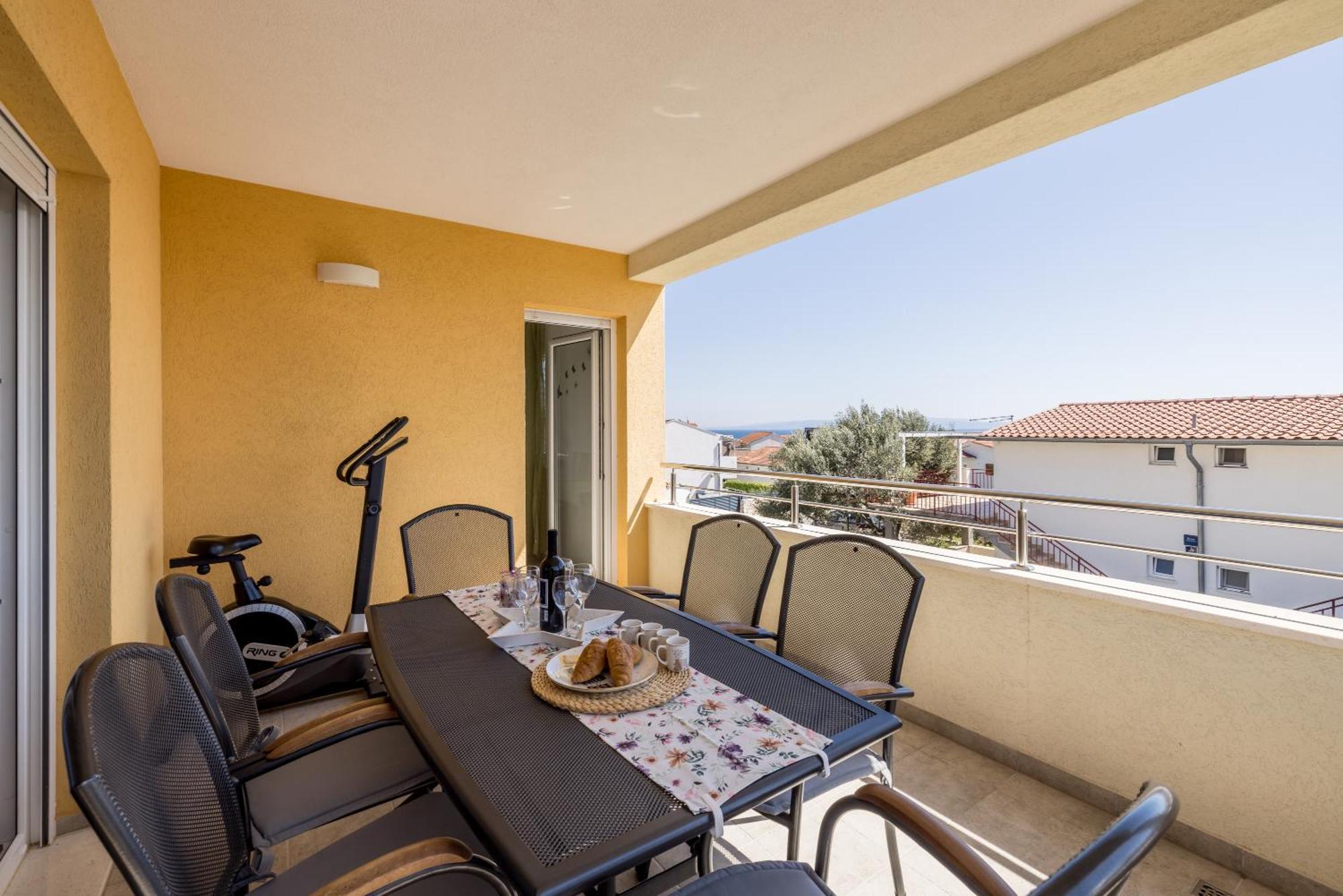 Apart Sa Terasom 250M Od Plaze,Parking,Wi Fi,Rostilj Trogir Ngoại thất bức ảnh